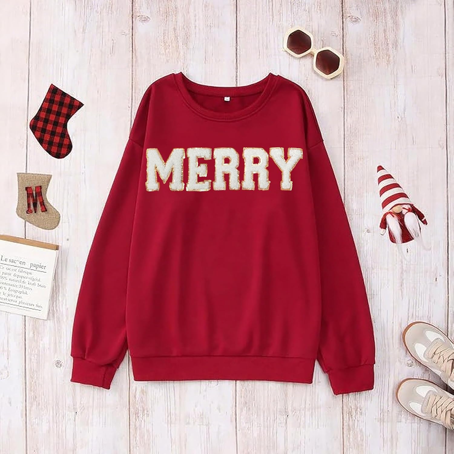 YALUCOR Women Christmas Sweatshirts Merry Christmas Pullover Tops Glitter Chenille Patch Merry Sweatshirt Xmas Gift Tops