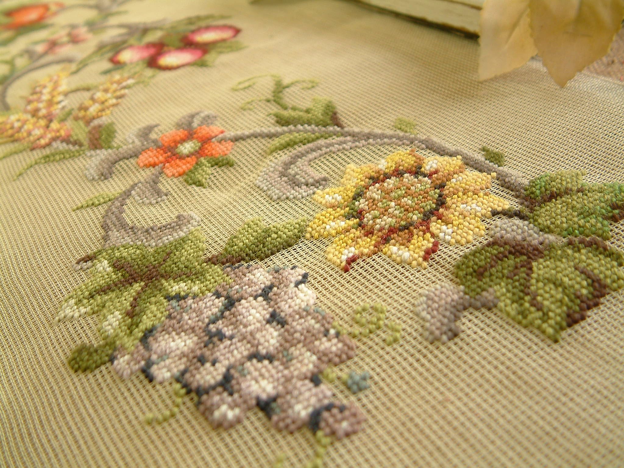 Fine Home Crafts Preworked Wonderful Grape Peach Blueberry Fruits Sunflowers Needlepoint Canvas