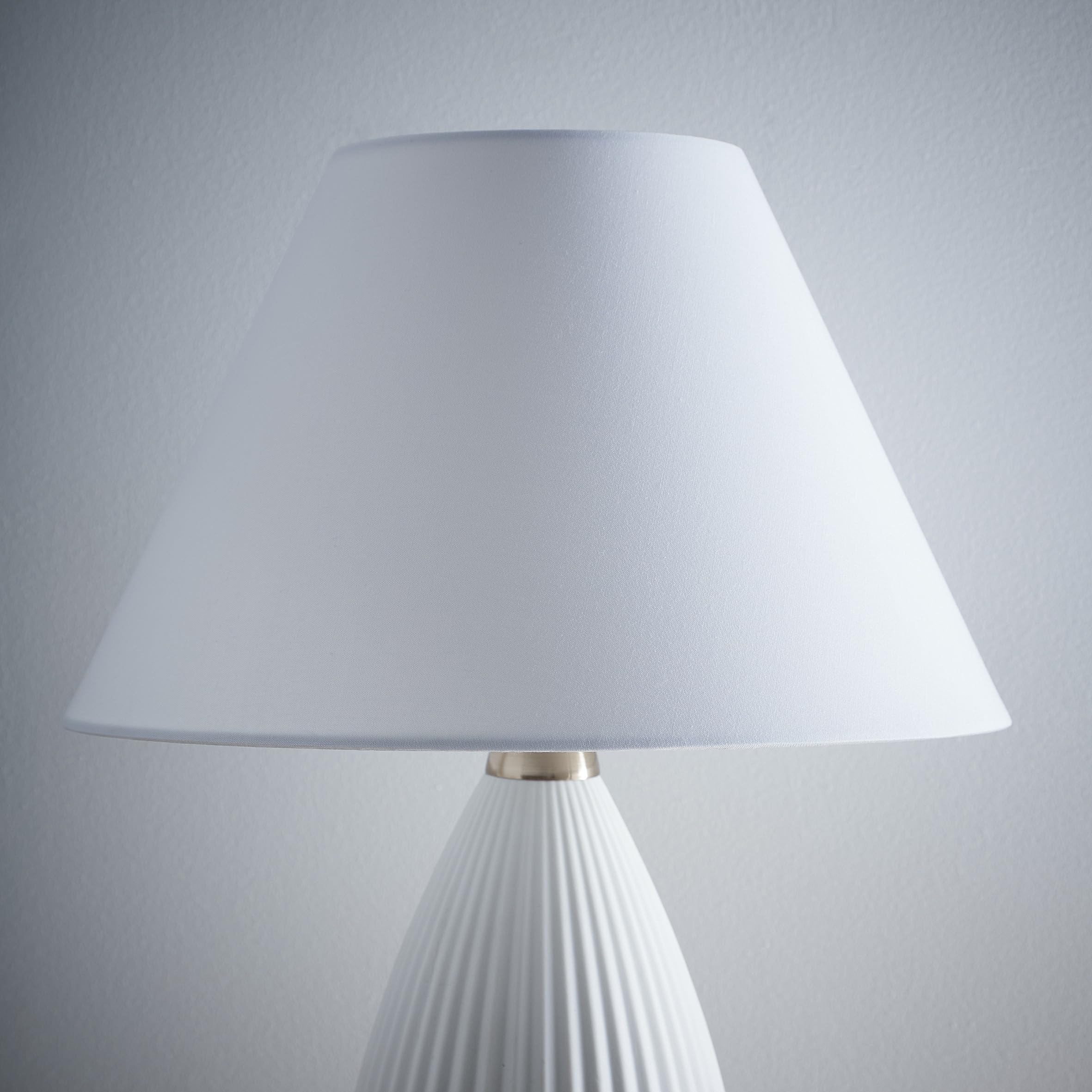 K Living  White Textured Linen Fabric Coolie Lampshade in Size L, Sports Direct