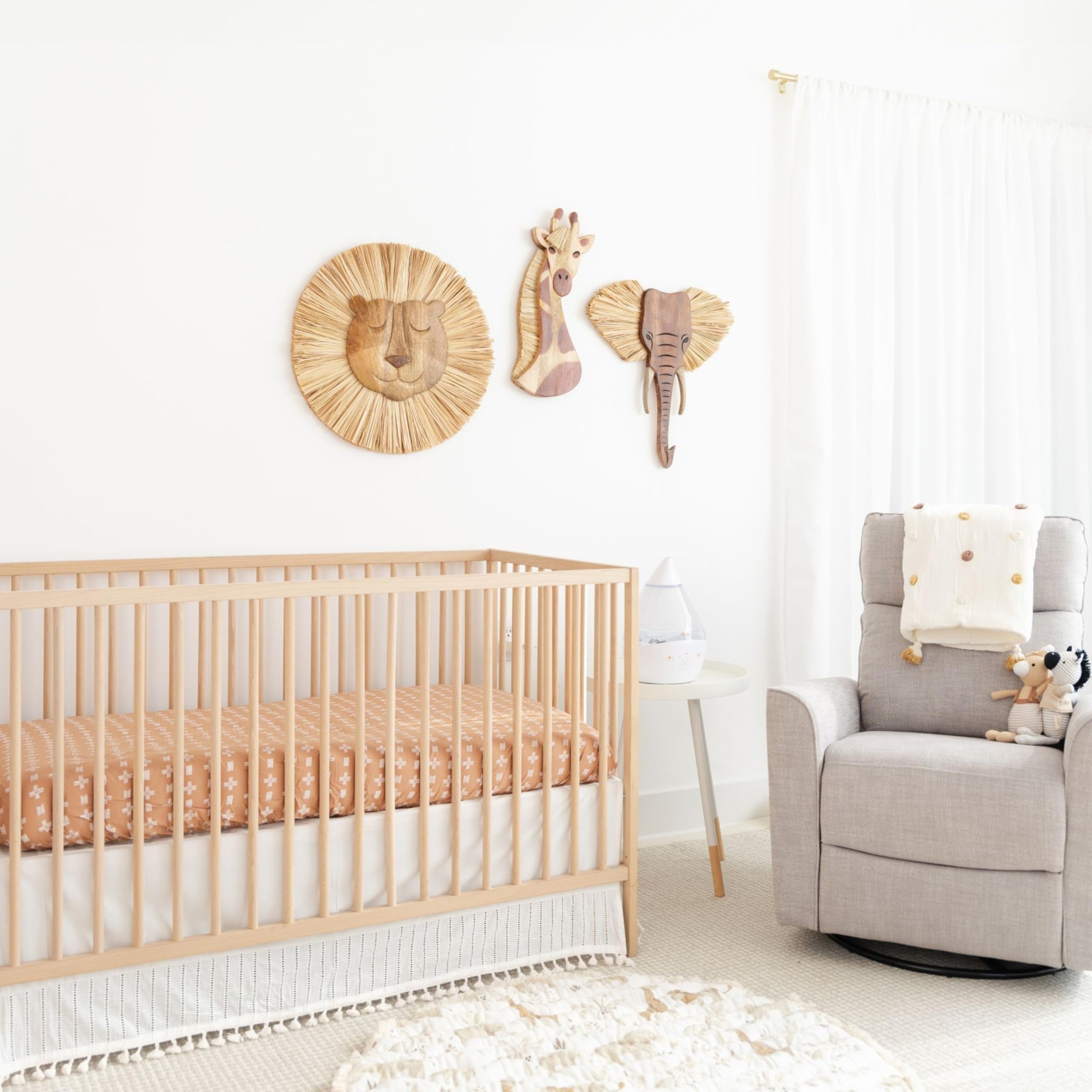 Crane Baby Decoración de pared de madera hecha a mano, Safari, jirafa, hecho a mano/decoración para habitación infantil, 53 x 20 cm