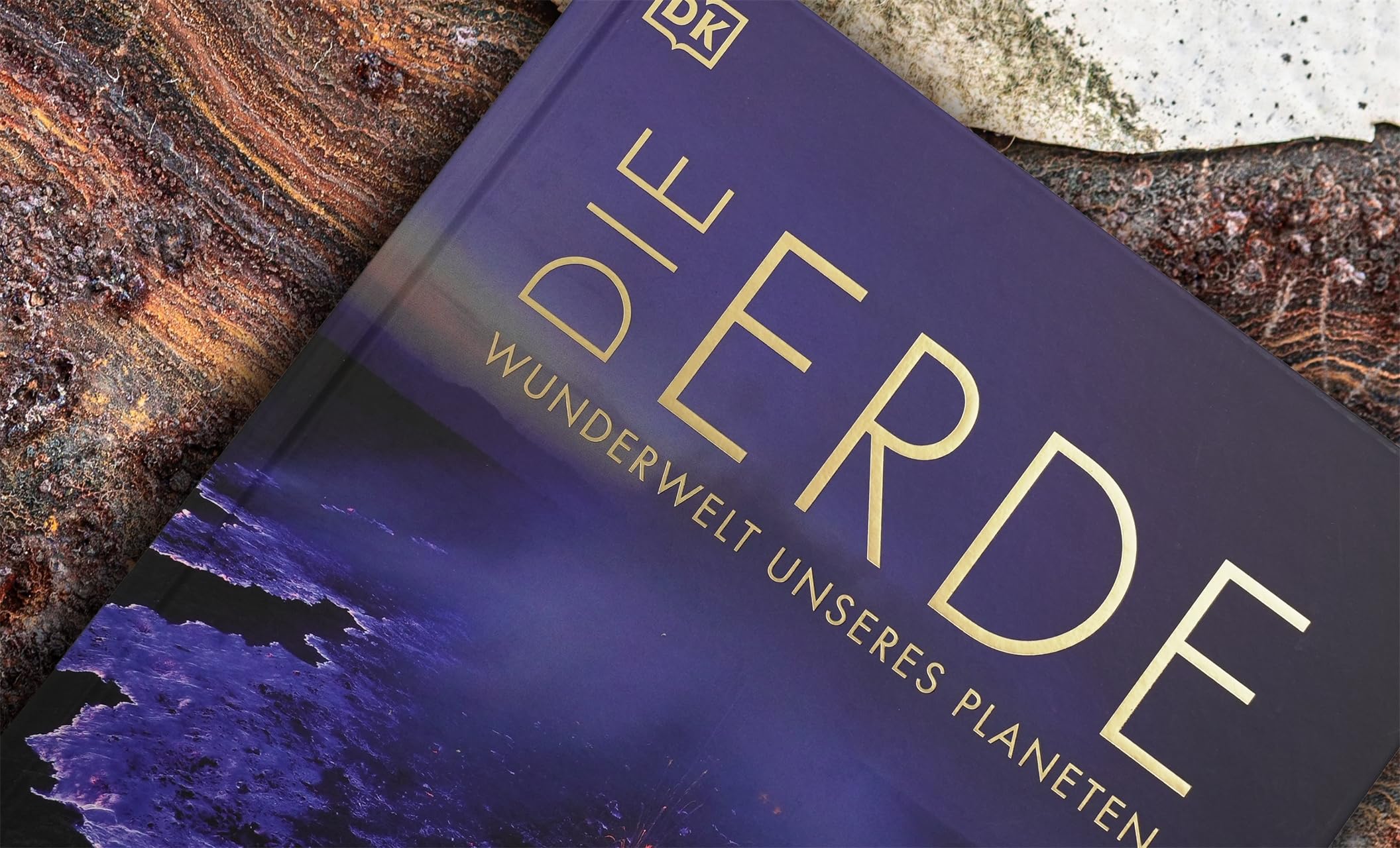 Die Erde - Wunderwelt unseres Planeten: Über 1000 Abbildungen illustrieren die einzigartigen Wunder, Orte und Landschaften der Erde (DK Wunderwelten)