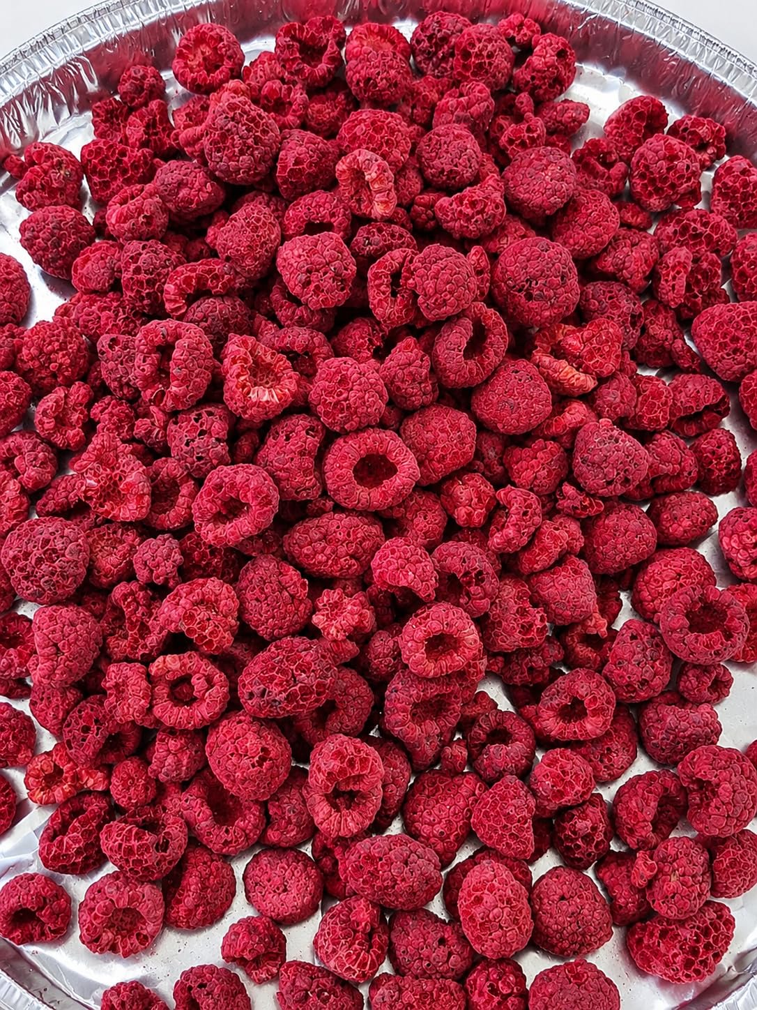 Lamponi Liofilizzati Interi 250g Senza Zucchero Aggiunto, 100% Frutta, Snack Croccante, Frutta Liofilizzata per Yogurt, Cereali, Porridge, Dolci, Dessert, Torte e Colazione