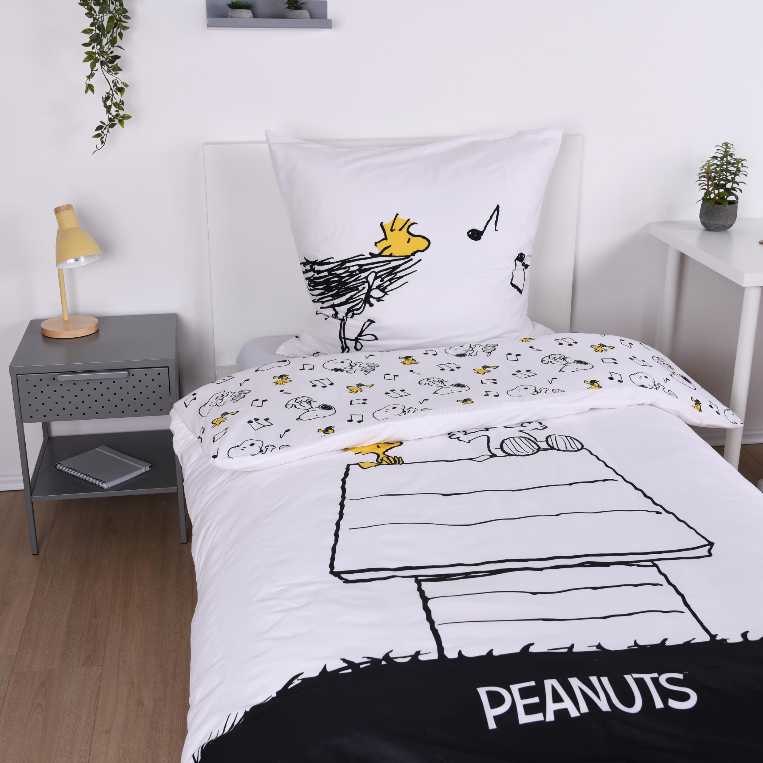 Herding Peanuts Bettwäsche glatt Rhythm of Harmony Snoopy Woodstock 100% Baumwolle 135 x 200 cm und 80 x 80 cm - All-In-One-Outlet-24 -