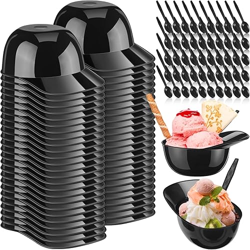 Irenare Juego de 50 mini cuencos de helado con casco de béisbol de 8 onzas con cucharas desechables para helado, tazas pequeñas de plástico para