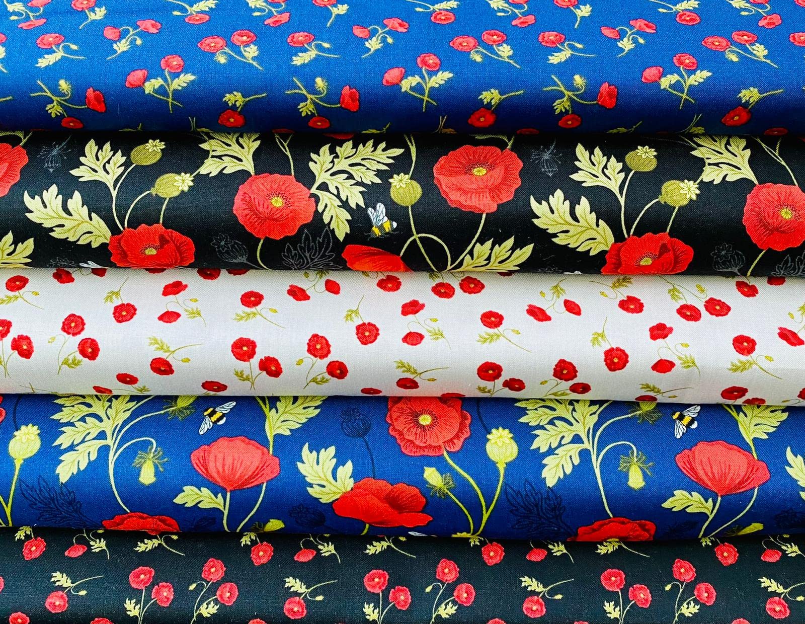 Poppies Floral Fabrics Fat Quarters - Lewis & Irene - 100% Quality Cotton Poplin Fabric Bundles - Sewing Quilting Bunting Dress Fabric - Simply Sew Crafty™ (Poppies 4 - Pack of 5)
