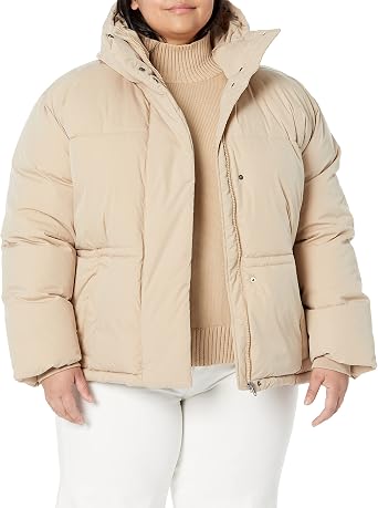Amazon Essentials Women's Short Waisted Puffer Jacket (Available in Plus Size)