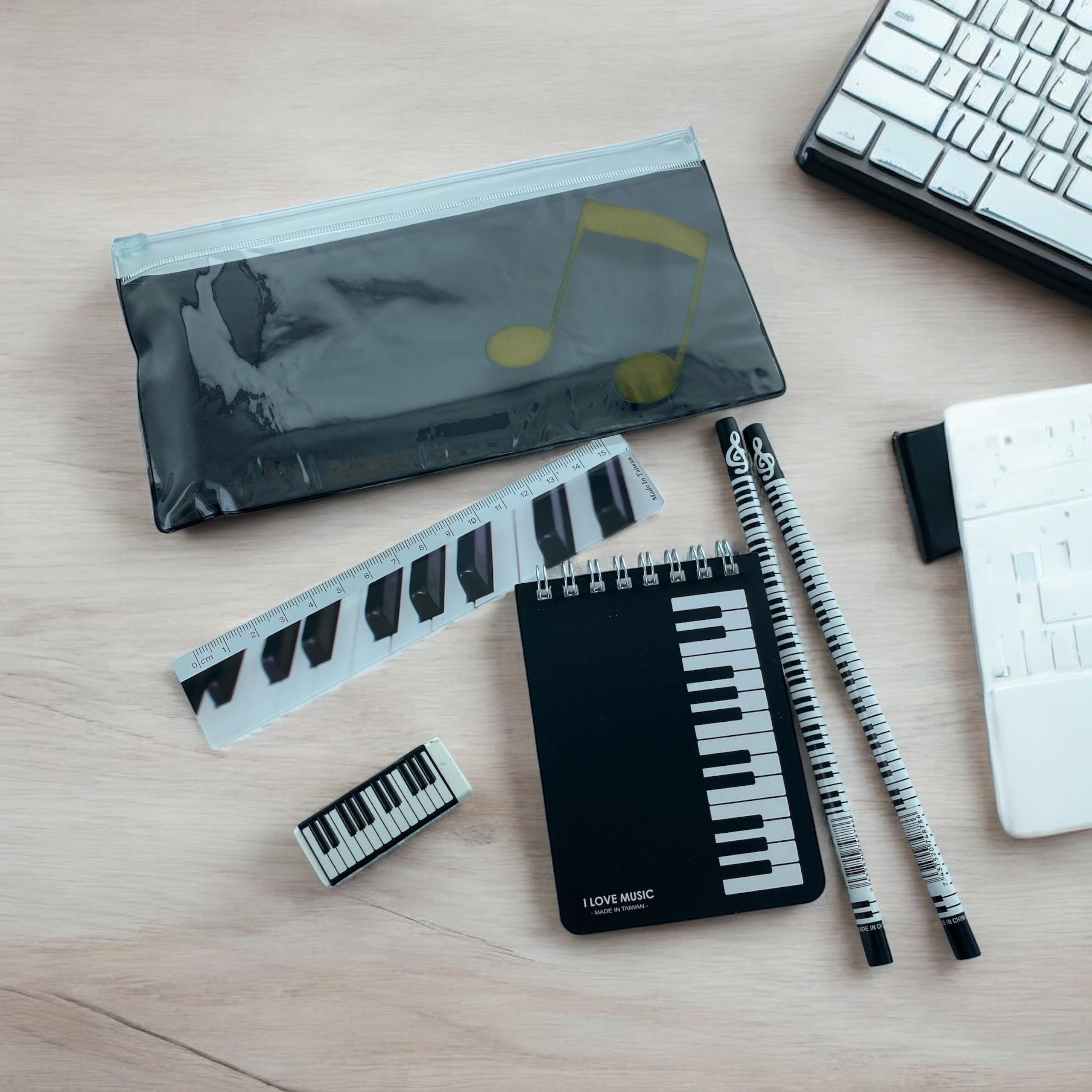 Ensemble de papeterie sur le thème de la musique – Mini carnet avec une règle, une gomme, 2 crayons dans une pochette zippée. Idéal comme cadeau musical pour les étudiants, papeterie pour l'école et
