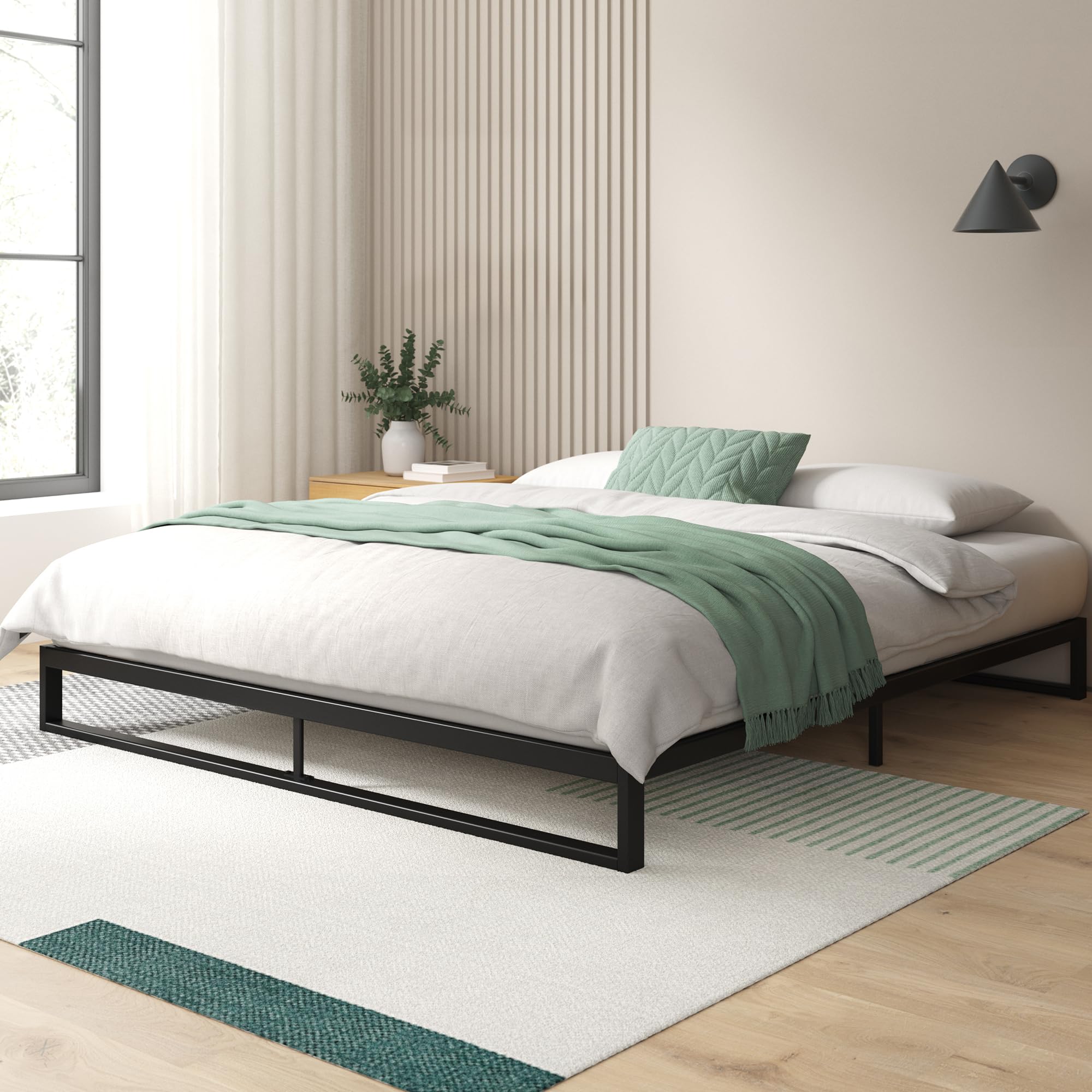 Zinus Trisha Bettgestell 140x200 cm - 18 cm Niedrige Bauweise - Metallbett 140x200 mit Lattenrost aus Holz - Umweltfreundliche Verpackung & Einfache Montage - Schwarz