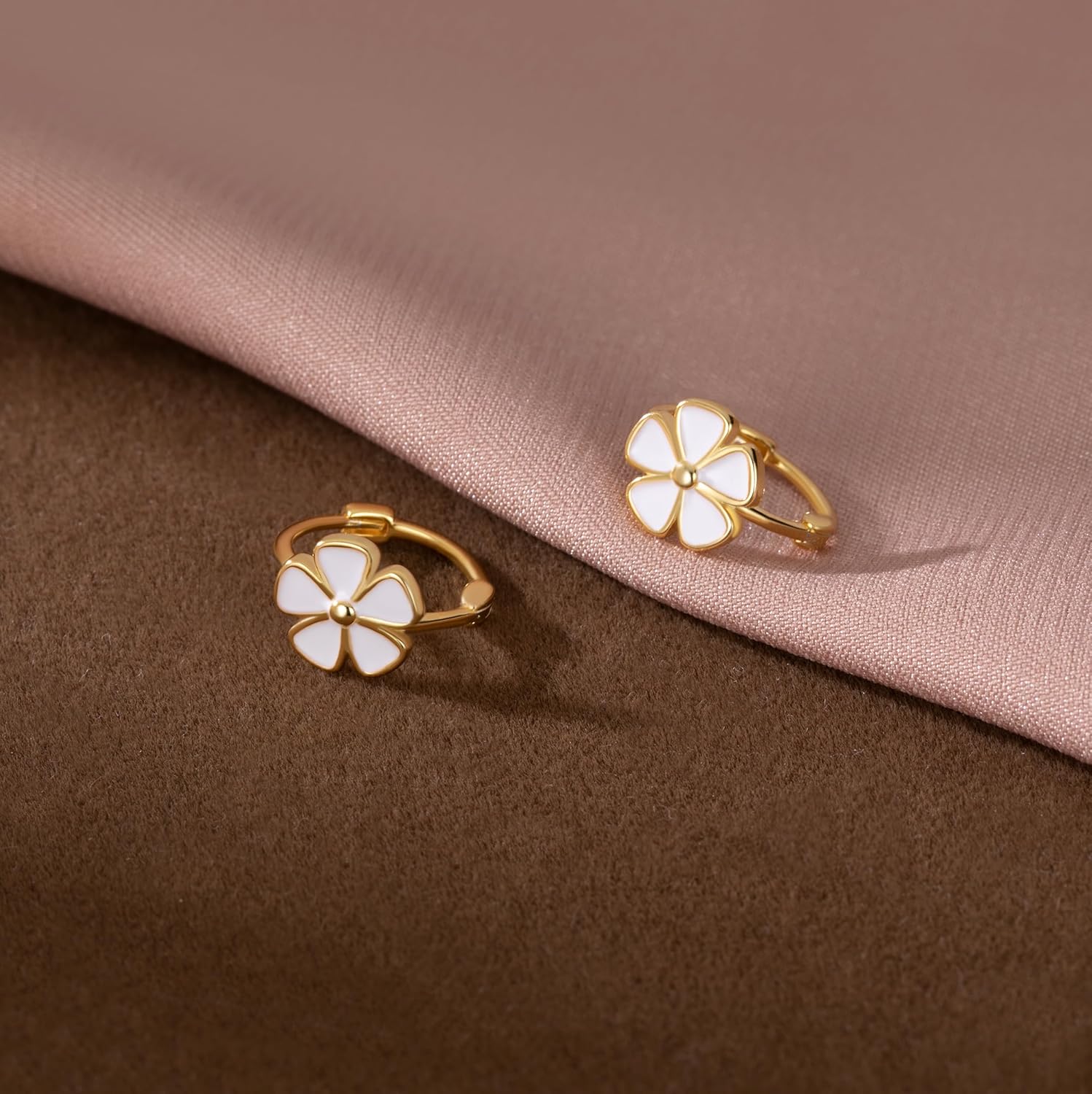 SLUYNZ 925 Sterling Silver White Flower Hoop Earrings Huggie for Women Teens Small Daisy Hoop Earrings Summer Earrings - Image 4