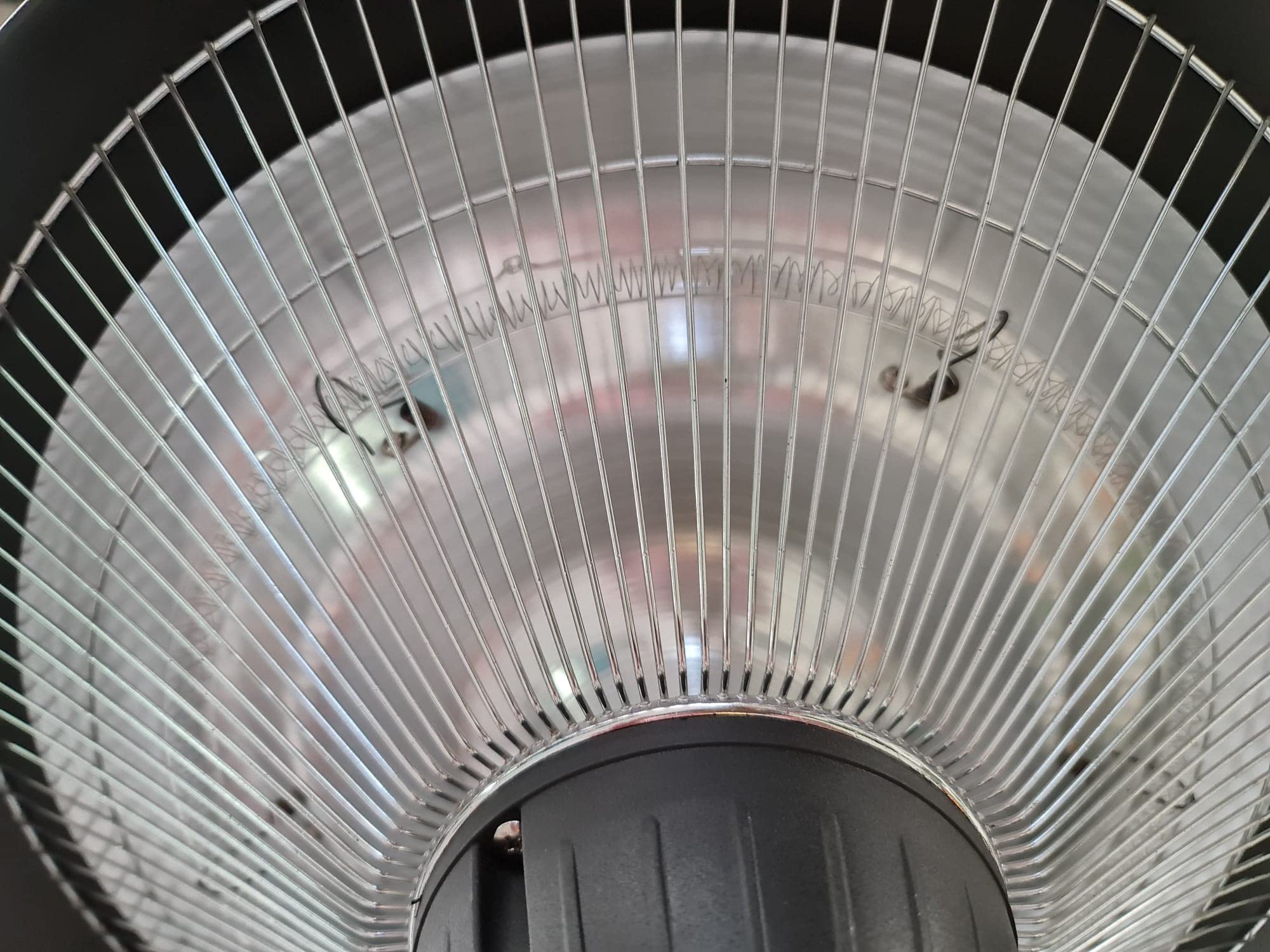 Stufa alogena elettrica da soffitto a sospensione uso esterno ed interno Raggio di Sole Ufo