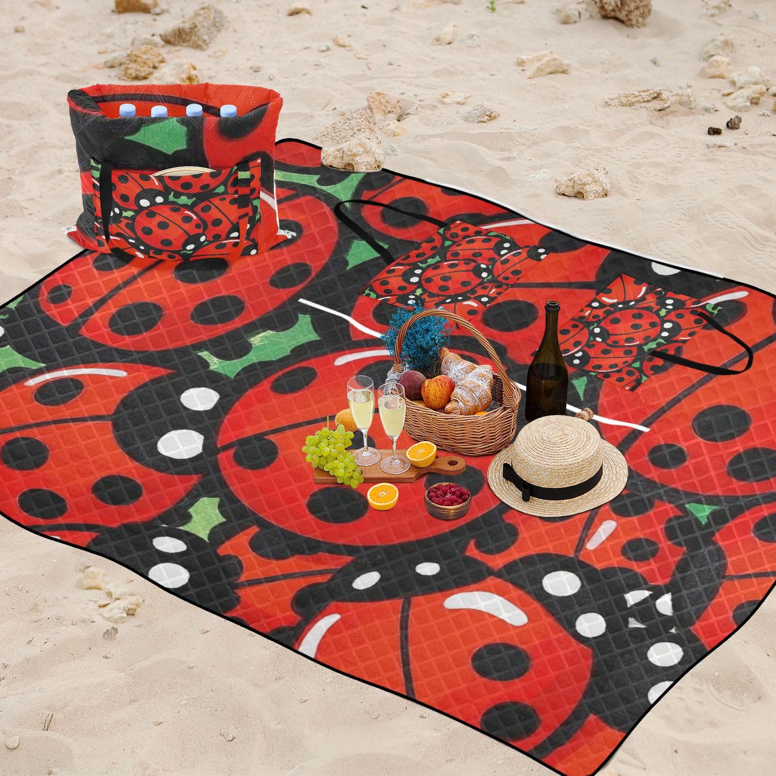 Simpatico cartone animato insetto distintivo rosso impermeabile picnic coperte per all'aperto resistente alla sabbia campeggio partito pieghevole coperta da picnic per adulti coppie regalo