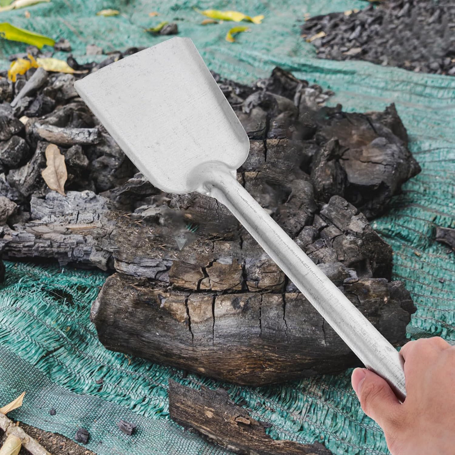 Kichvoe Coal Hand Shovel Scoop, Iron Fire Stove Ash Shovel Fireplace Trowel Charcoal Grill Ash Rake Wood Stove Pizza Oven Cleaner Snow Shovel Tool for Home Camping Kicthen