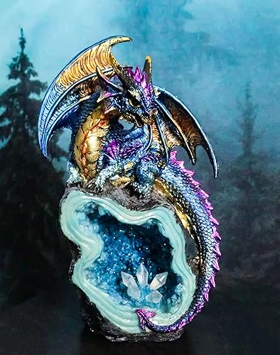 Miniatura 2 de Ebros Gift Fantasía meteorito iridiscente Dragon Guarding Quartz Faux Geoda Crystal Cavern Rock Figurine Colección Mediana Calabozos Dragones Acento