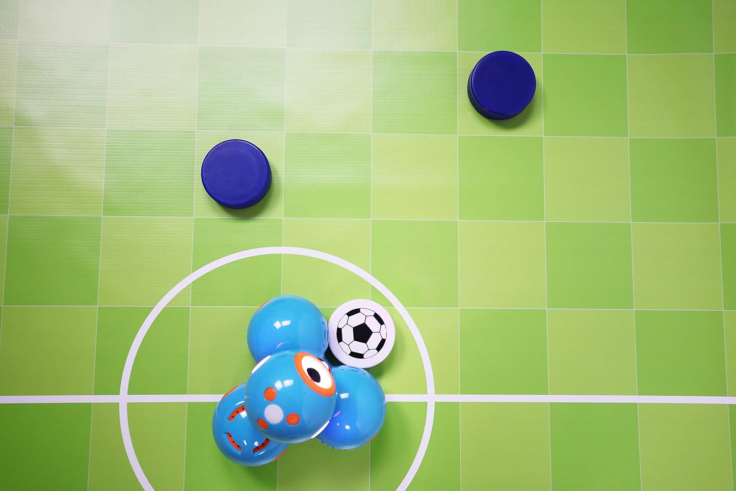 Robotics Activity Mat: Soccer (Includes Game Pieces)