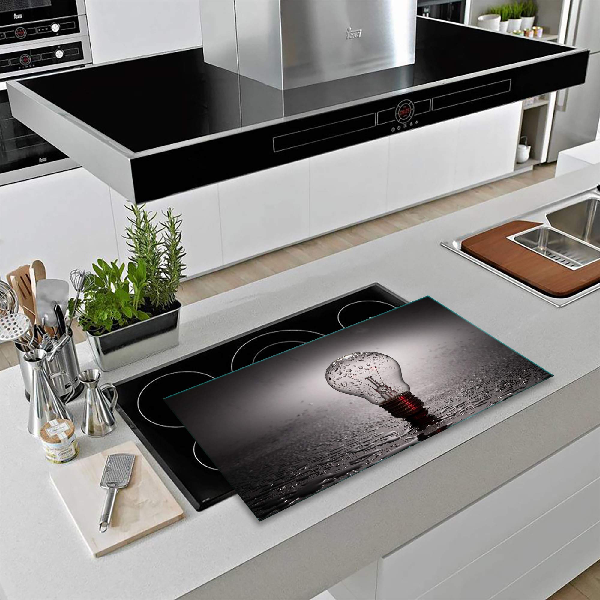 Piastra Copripiano Cottura In Vetroceramica 80x52 Cm - Multifunzione: Protezione, Paraspruzzi, Tagliere, Sottopentola - Stampa Astratta Nera
