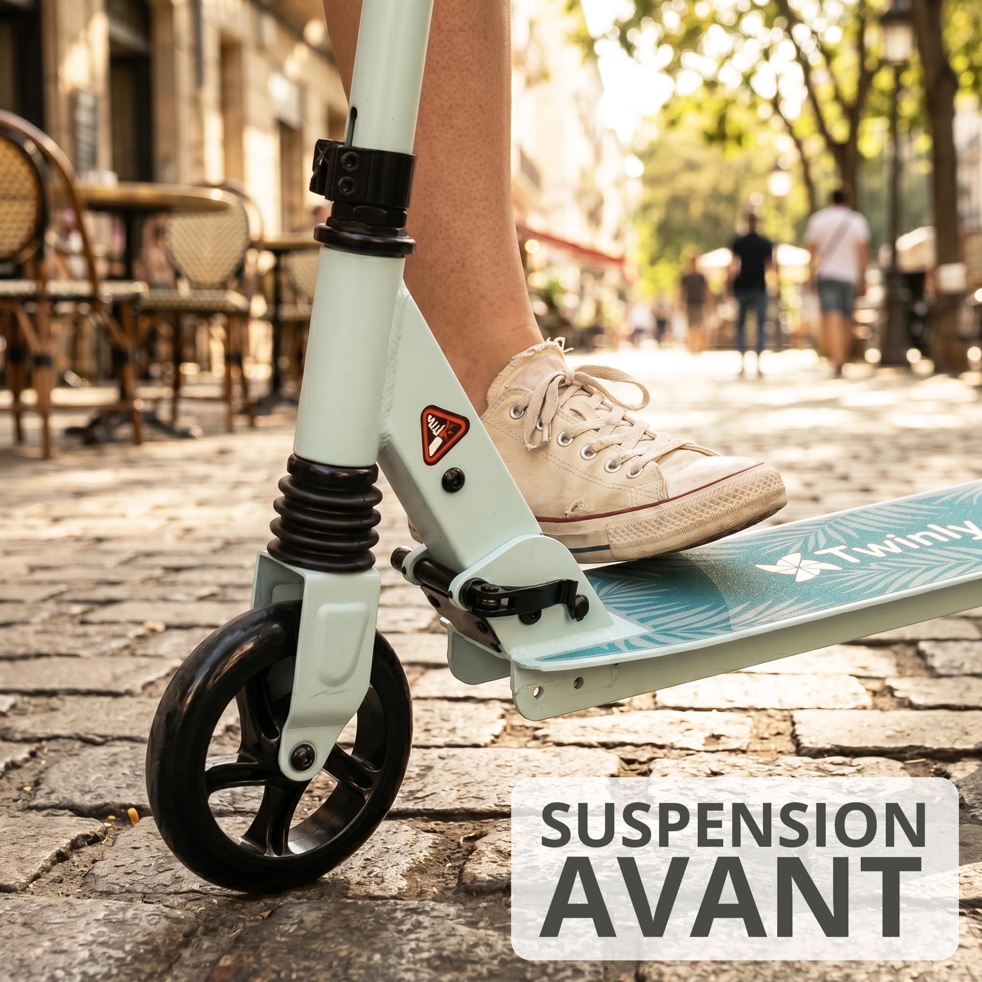 Trottinette pliable pour enfants de 8 ans Rocky de Twinly avec guidon réglable en hauteur, frein arrière à pied et système de pliage rapide, résistante jusqu'à 100 kg