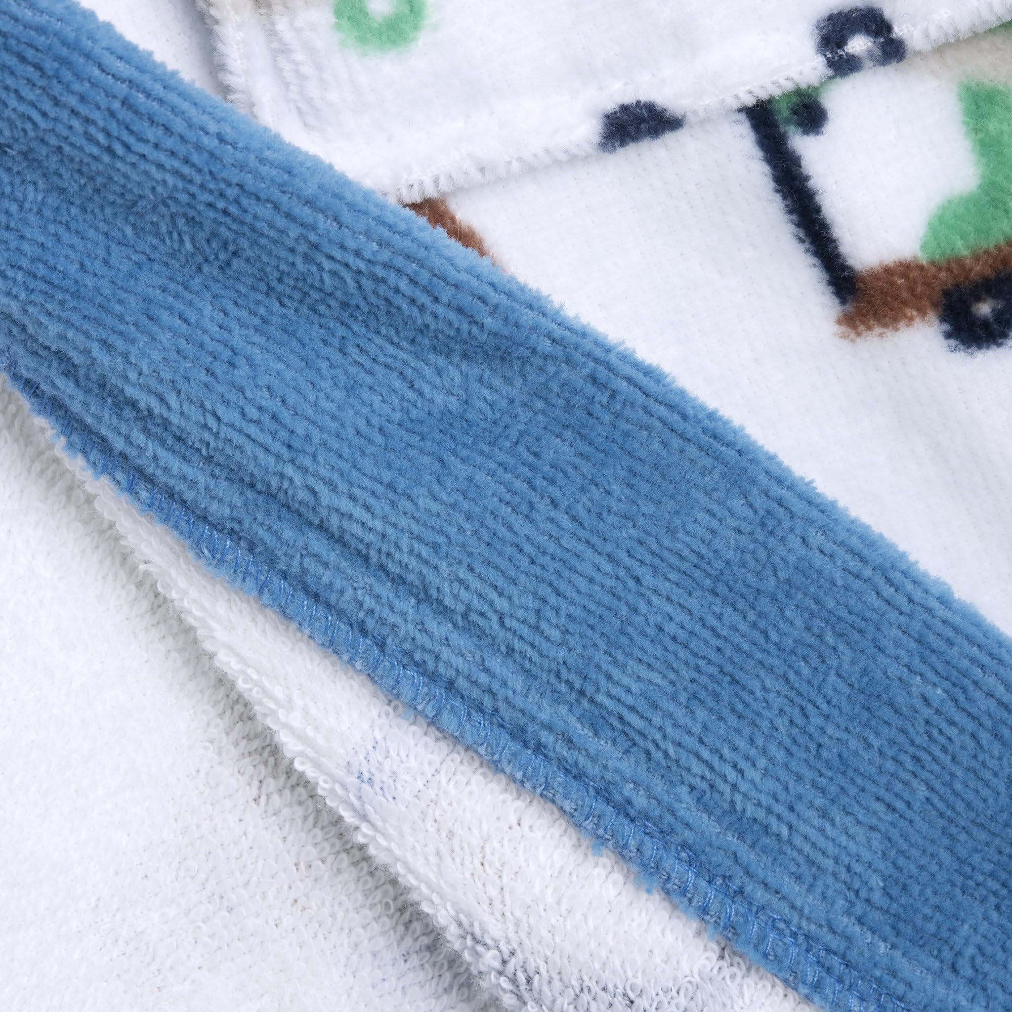 Chicco, Accappatoio Bambino e Bambina, in Morbida Spugna, con Comoda Cintura e Pratico Cappuccio, Designed in Italy