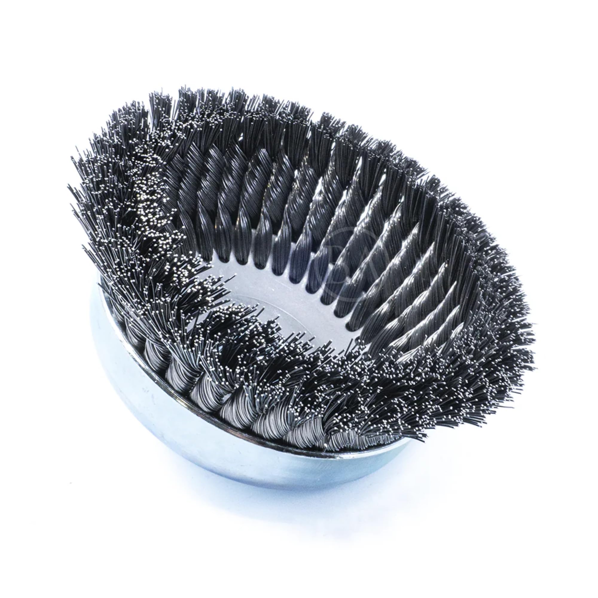 Benchmark Abrasives 15,2 cm x 5/8"-11 Spazzola a tazza con filo annodato per fori stretti per rimuovere la ruggine della vernice, sbavatura, spazzola metallica per smerigliatrice angolare, in acciaio