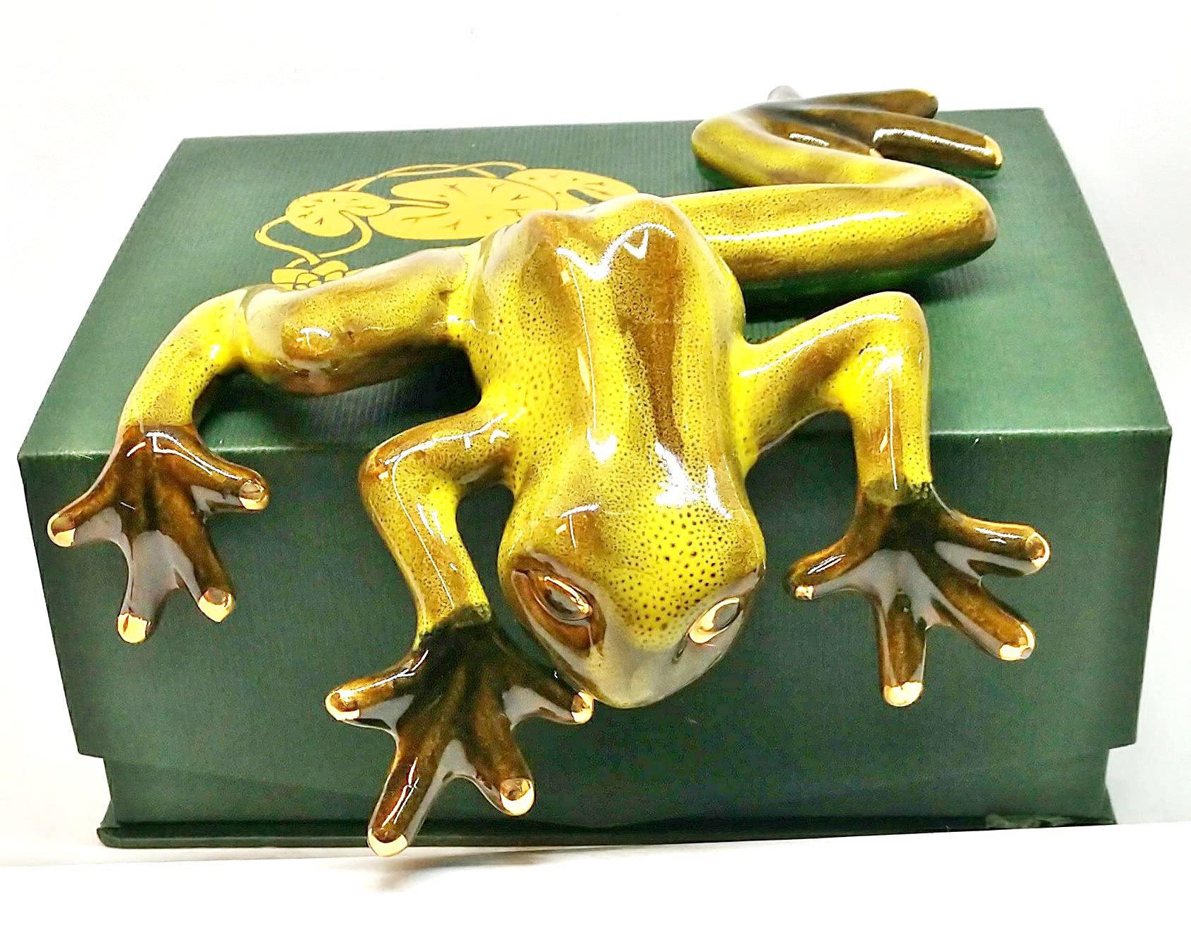 Shelf Frog Figurine (B)