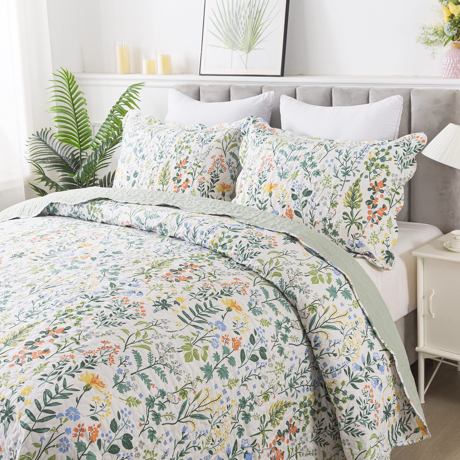 Travan 3-Piece Quilt Set Quilted Bedspread Lightweight Coverlet Set Garden Style Floral Printed Oversized Quilted Bedding Set with Shams for All Season, Exquisite, King Size