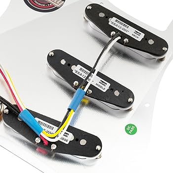 Fender Player Stratocaster バッファー内蔵　ロックペグ Fender Player Stratocaster バッファー内蔵 ロックペグ