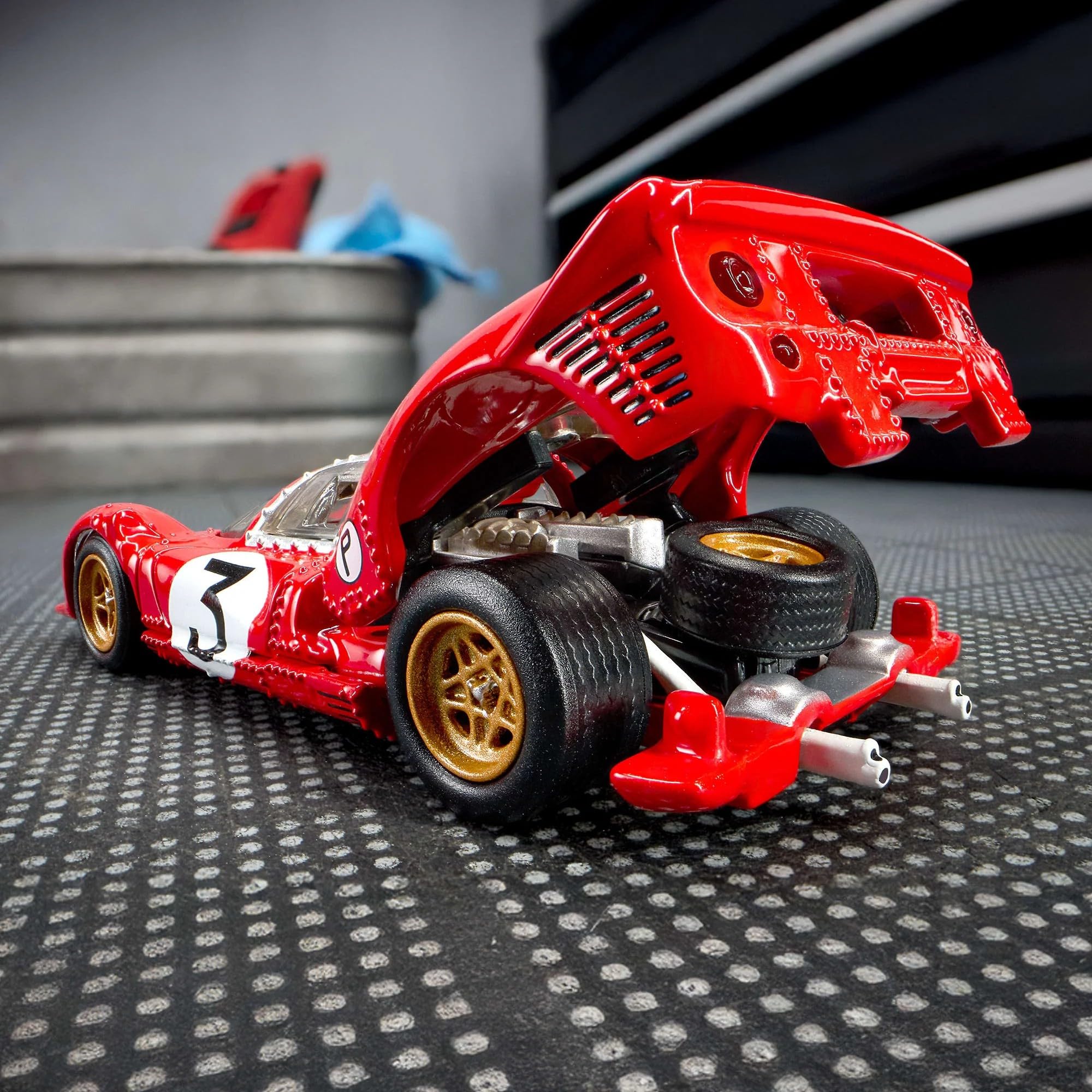 Hot Wheels Elite 64 1967 Ferrari 330 P4 – 1:64 Scale Premium Die