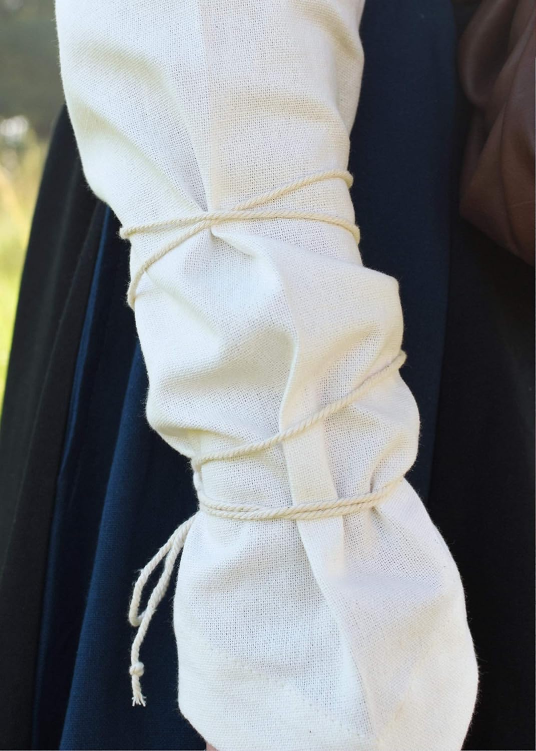 Battle-Merchant Renaissance Blouse Aila – Lace-Up Cotton Top for Women, Medieval Peasant Style & Fantasy Festival Outfit - Image 4