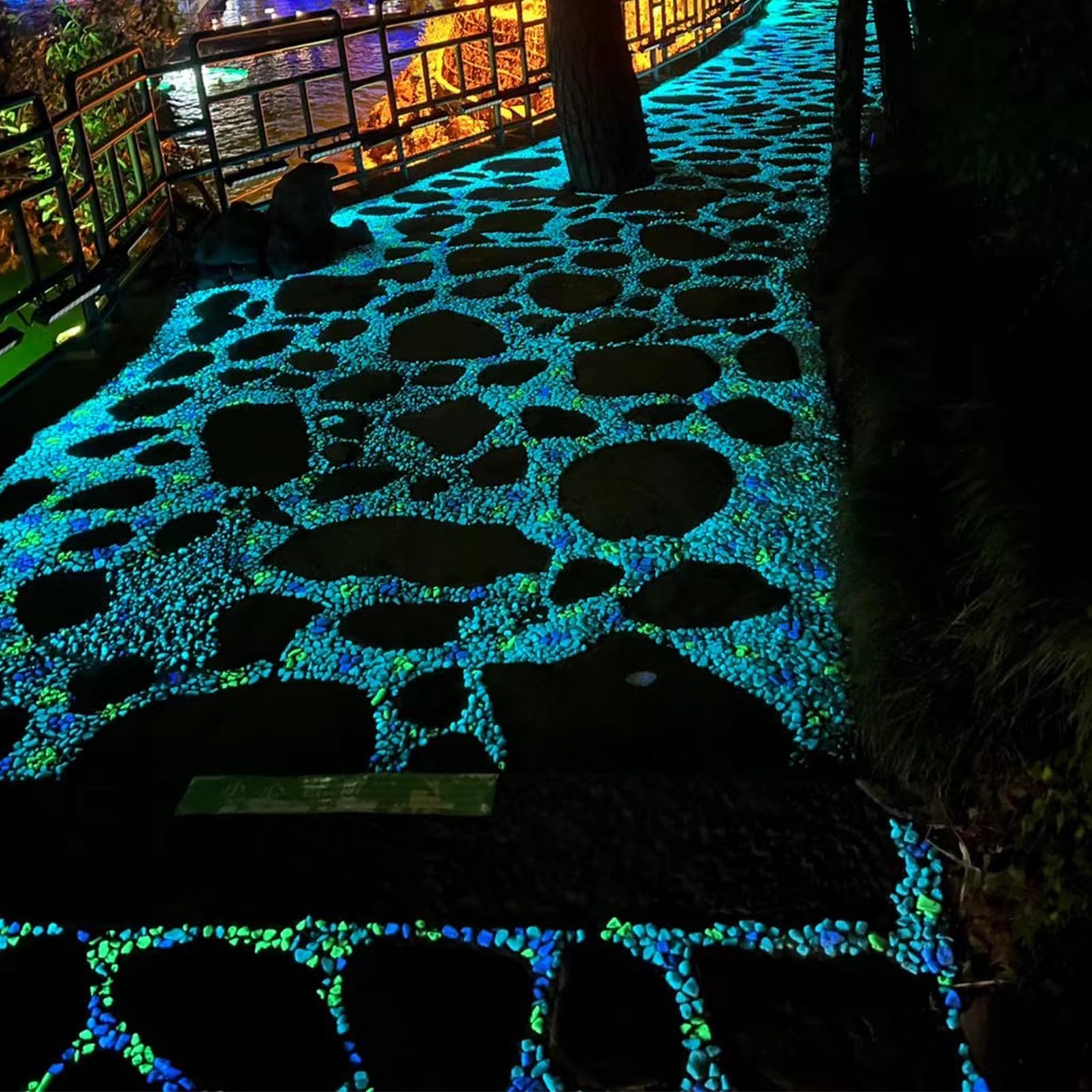 100Pcs Luminous Stones Glow in The Dark Garden Pebbles Stones Rocks, Glowing Rocks for Outdoor Decor, Garden Lawn Yard, Aquarium, Walkway, Fish Tank, Pathway (Mix Color) 3