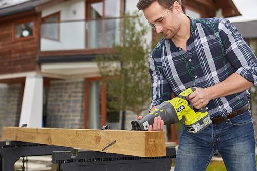 RYOBI - Scie Sabre Sans Fil 18V ONE+ R18RS-0 – Course 28mm, Fixation de Lame Sans Outil, Poignée Anti-Vibration – Idéale Démolition – Batterie Non Incluse - 6