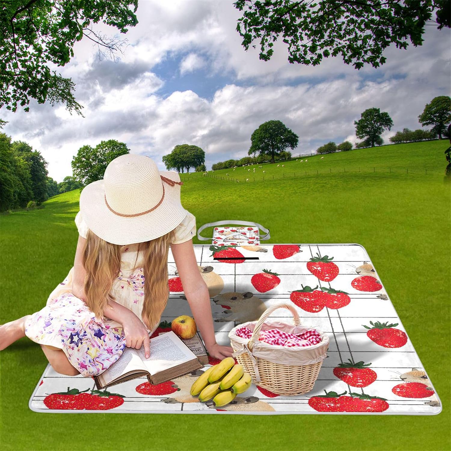 MNSRUU Picnic Blanket Waterproof Foldable, Mouse Strawberry Fruit Cute Large Outdoor Picnic Blanket Beach Blankets Camping Blanket Travel Mat, Shoulder Strap Tote, Rectangle 57x59in