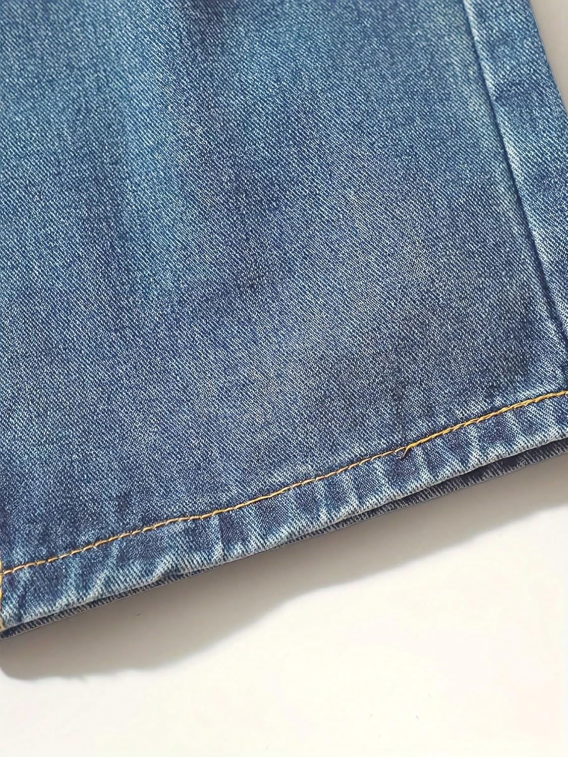 Women's High Waisted Straight Leg Jeans Loose Fit Button Fly Denim Pants Vintage Light Wash High Rise Casual Jean