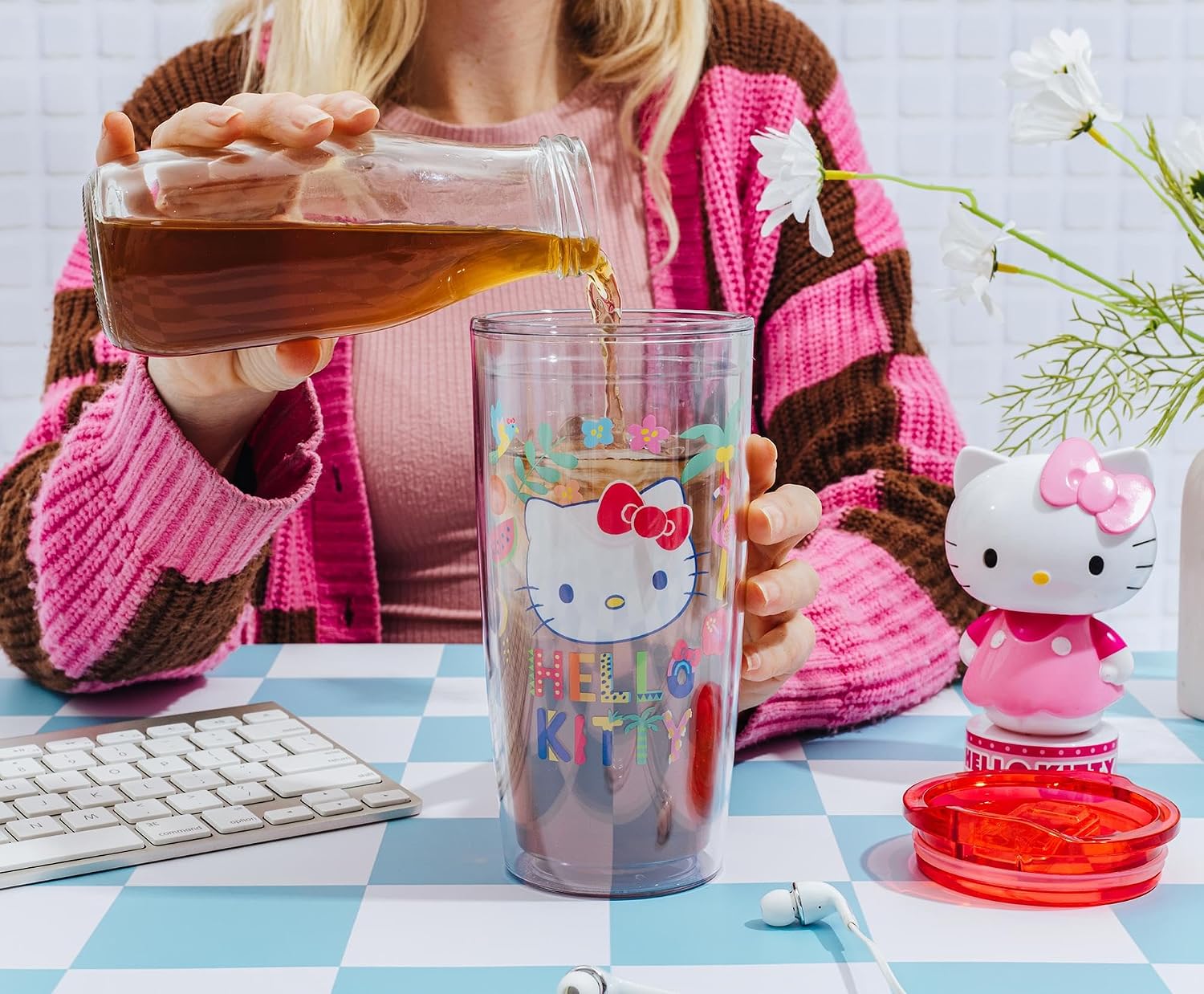 Silver Buffalo Sanrio Hello Kitty Tropical Plastic Travel Tumbler With Slide-Close Lid | Holds 20 Ounces