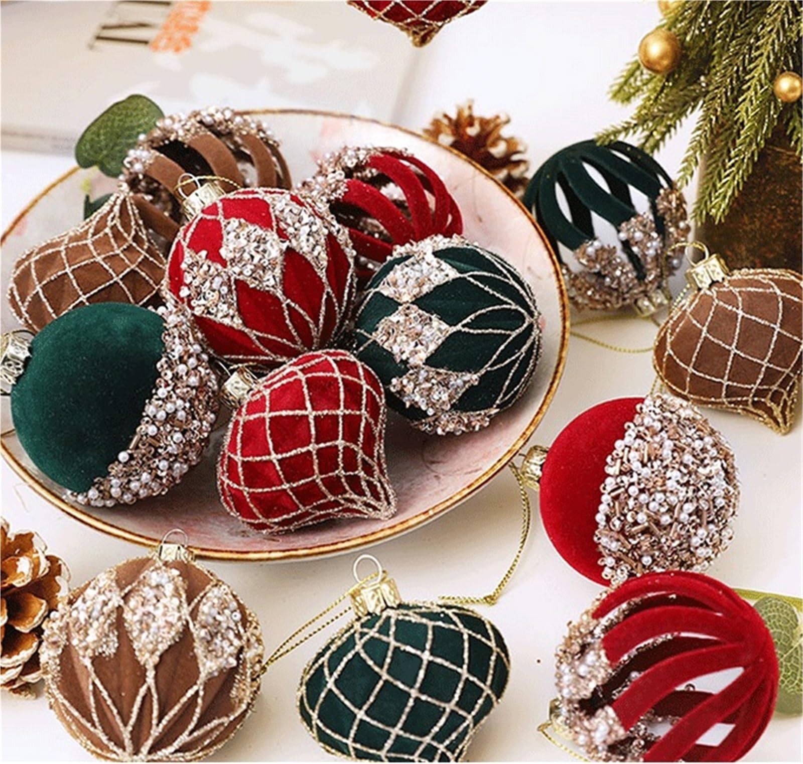 Baumschmuck Weihnachtsbaumschmuck Samtkugeln 12 Stück Kunststoff Bruchsicher for Aufhängen Weihnachtskugeln(Brown)