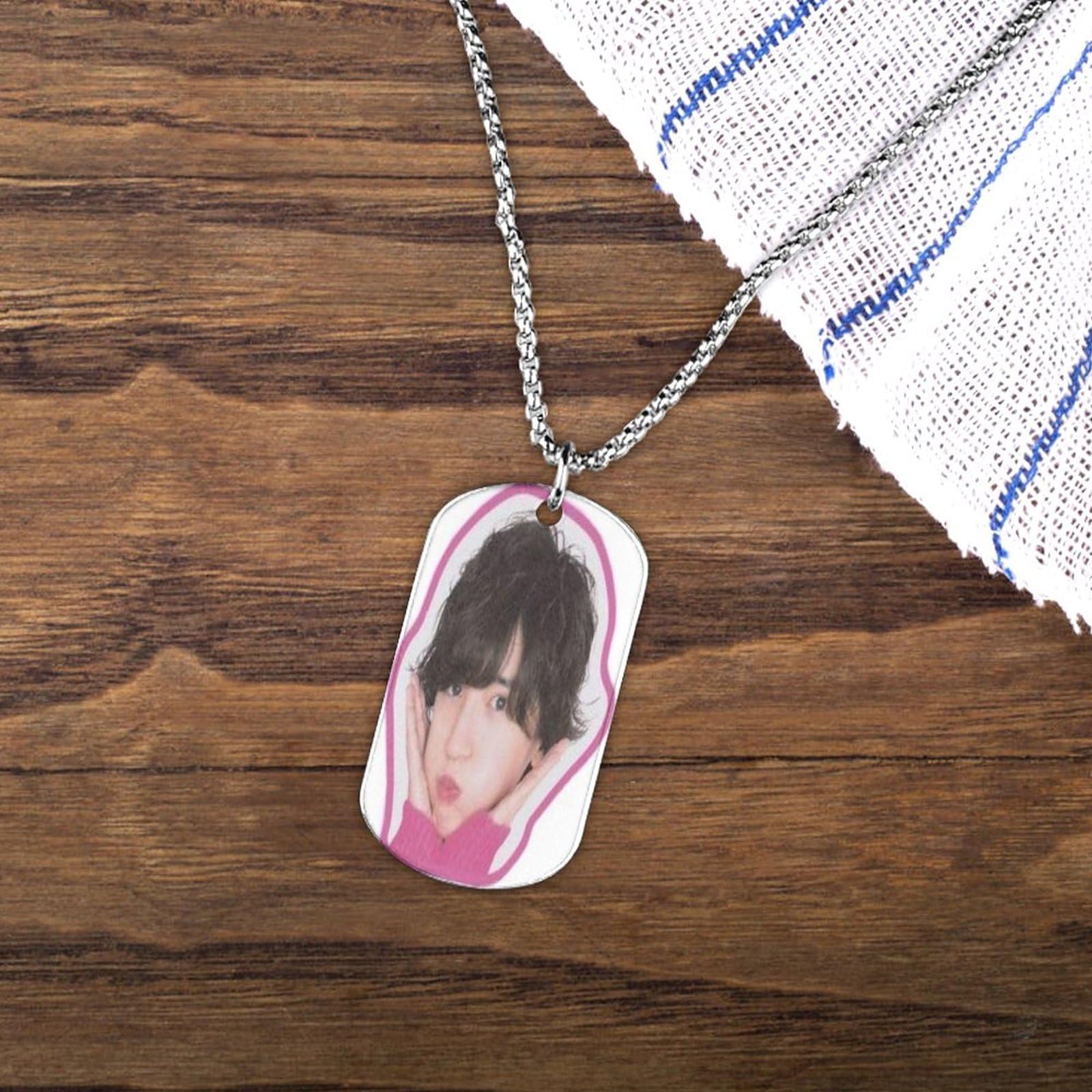 ☆新品　なにわ男子　大西流星　着用モデル　Alex Name Necklace Angel Number Necklace (Gold)