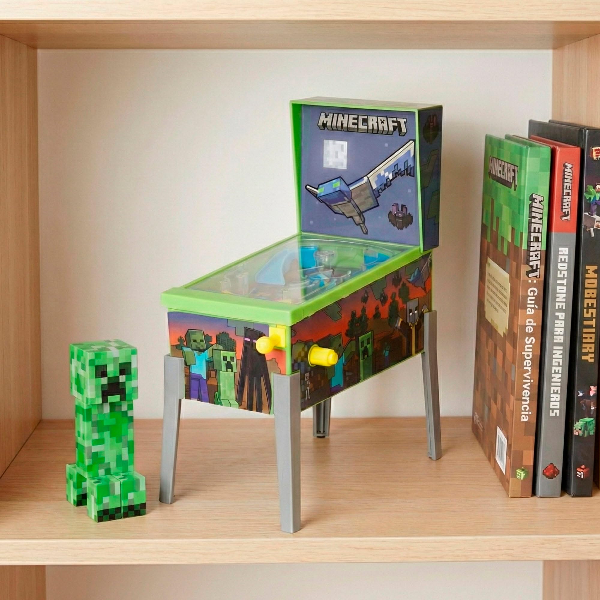ColorBaby Minecraft Mini Pinball Arcade de Mesa, Luces y Sonido, Dibujos Animados, Juegos de Mesa, Juguetes Retro, Juguete coleccionismo, Recomendado Adultos y niños +3 años (77712)