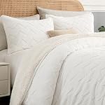 BEDELITE Fluffy Queen Comforter Set - Super Soft Sherpa Navy Blue Comforter for Queen Size Bed, Luxury Warm Bedding Set for Winter, Fuzzy Bed Set 3 Pieces (1 Comforter, 2 Pillowcases)