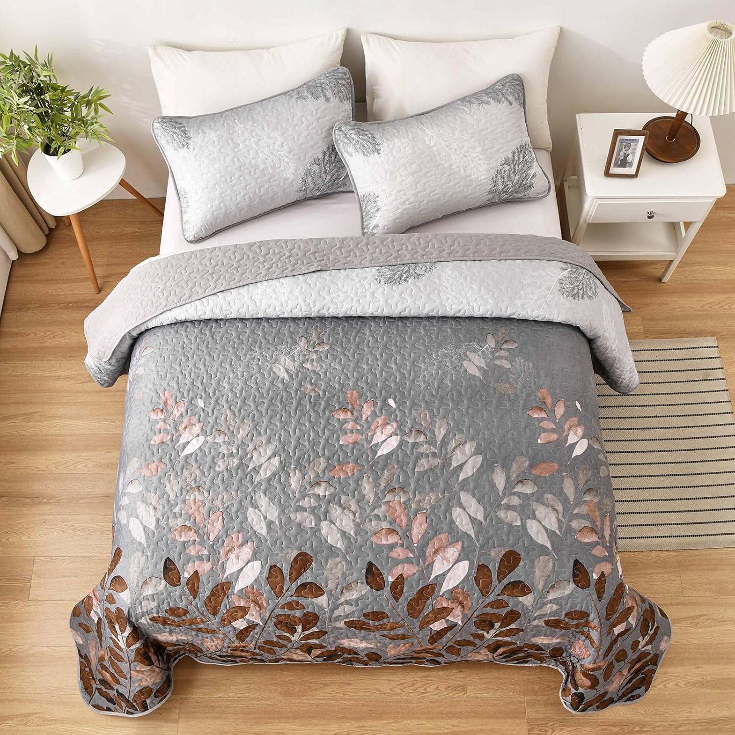 WONGS BEDDING Brown Floral Quilt Set King Size,3 Pieces Botancal Leaves Bedspread Coverlet Set with 2 Pillowcases for All Season, Soft Microfiber Floral Bedding Set 104"×90" - Image 3