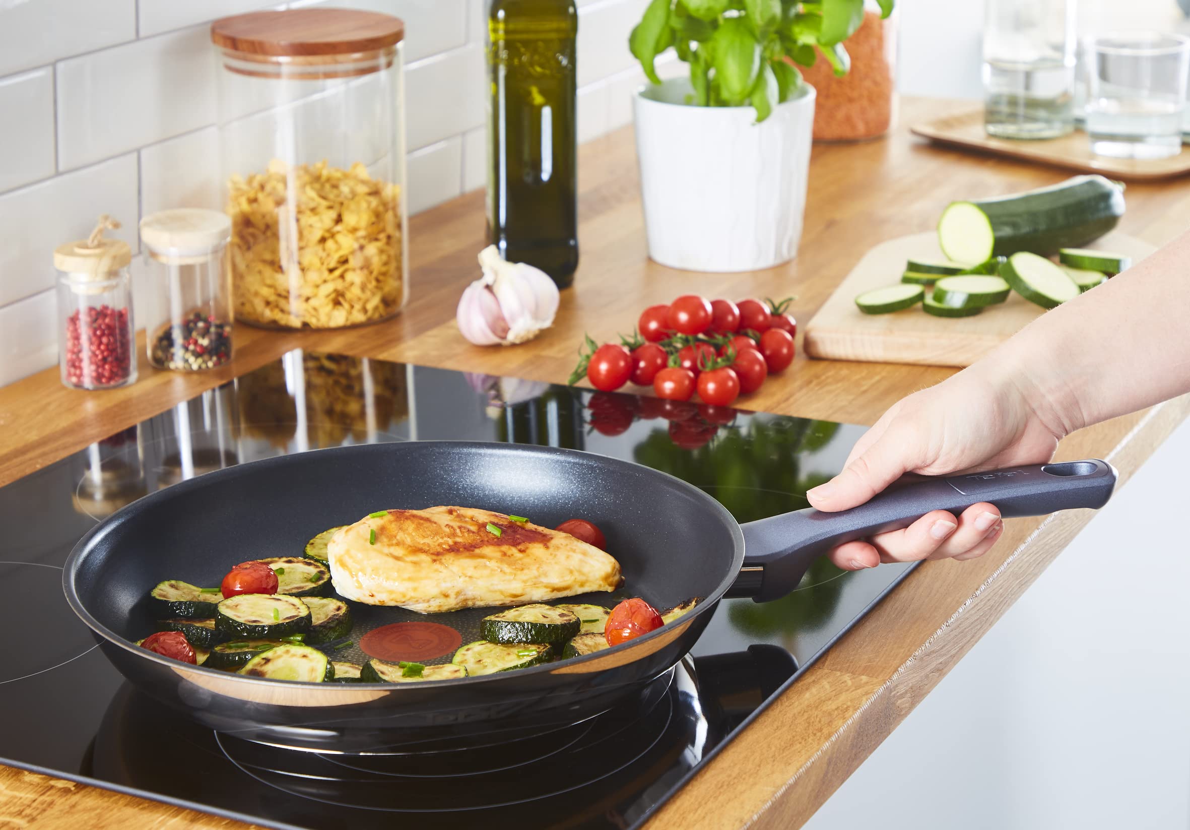 Tefal G7130614 Dailycook Poêle 28 cm Tous Feux dont Induction, Acier Inoxydable, Inox, 28 cm, 47, 5 x 29, 4 x 7, 8 cm