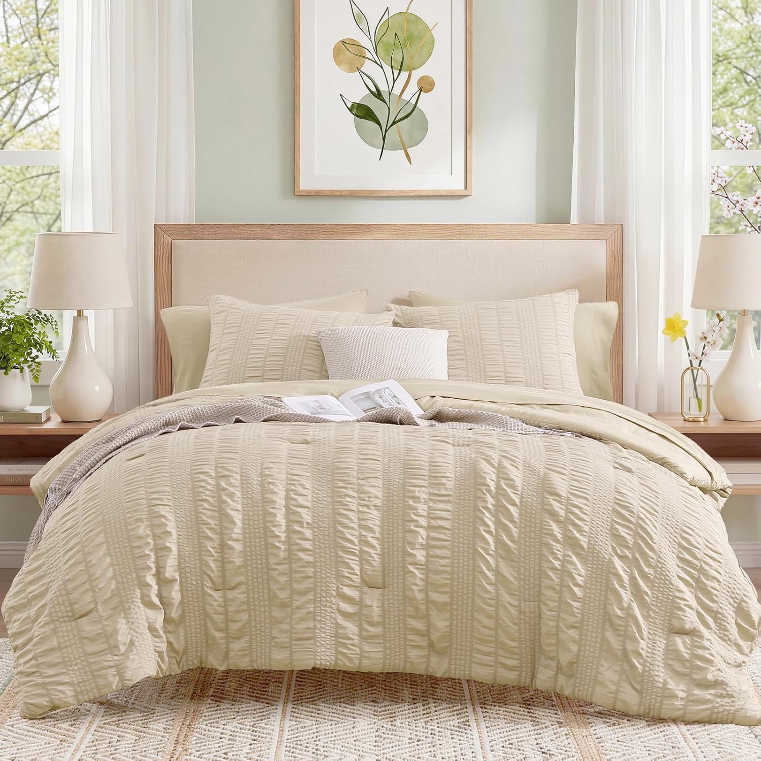 CASAAGUSTO Queen Comforter Set, 7 Pieces Beige Seersucker Bed in a Bag Queen Size Soft All Seasons, Bedding Sets with Comforter, Flat Sheet, Fitted Sheet, 2 Pillow Shams, 2 Pillowcases