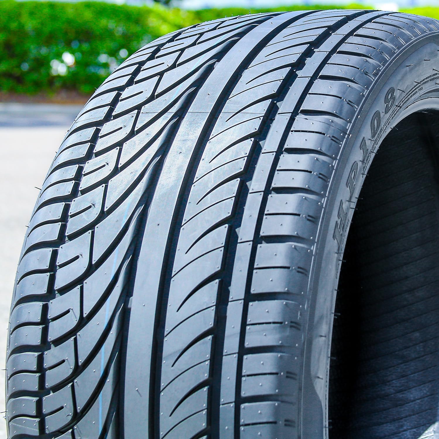 Set of 4 (FOUR) Fullway HP108 All-Season Truck/SUV High Performance Radial Tires-315/35R20 315/35ZR20 315/35/20 315/35-20 110W Load Range XL 4-Ply BSW Black Side Wall UTQG 380AA