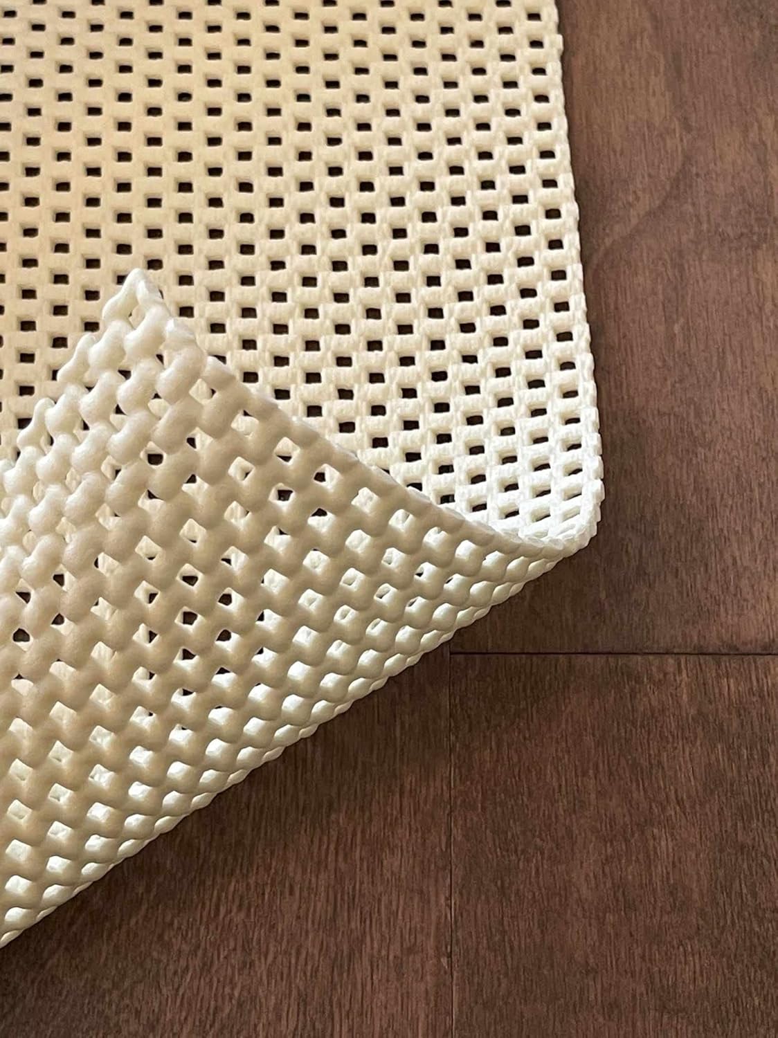 Hauteloom Hondo Non-Slip Extra Strong Rug Pad Gripper for Any Hardwood Surfaces - Keep Your Area Rugs Safe and in Place - Skip and Skid Resistant Pad - 3' Round Rug Pad