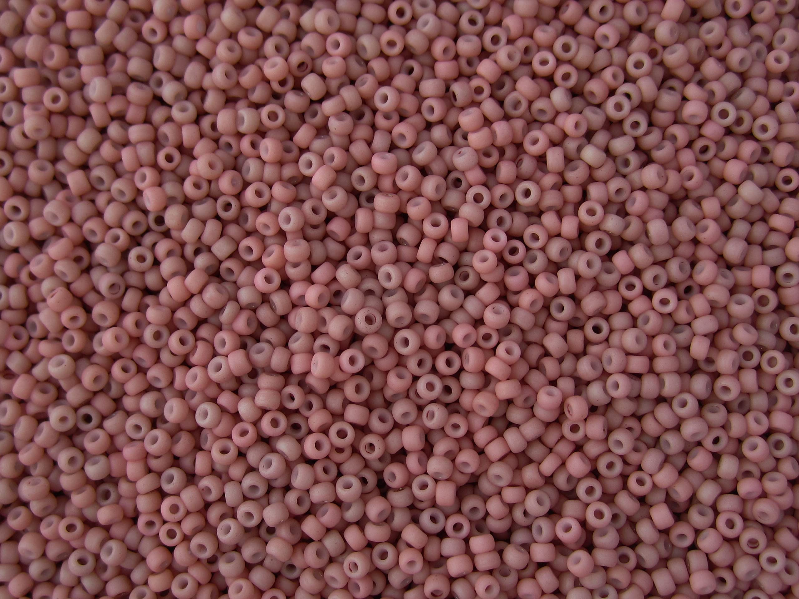 15/0 Toho Japanese Glass Seed Beads - Dusty Rose Opaque Matte #764 (14g Tube)