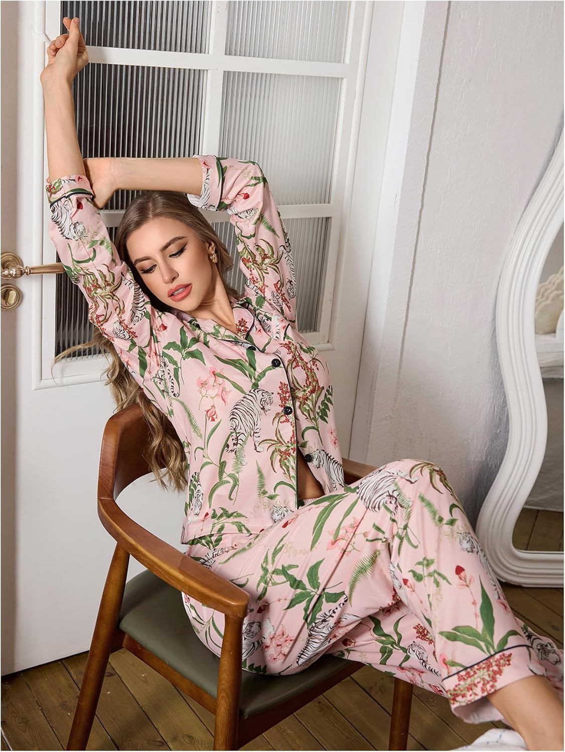 WDIRARA Women's Floral Tiger Print Pajama Set Long Sleeve Button Down Lounge Pants Sets - Image 5