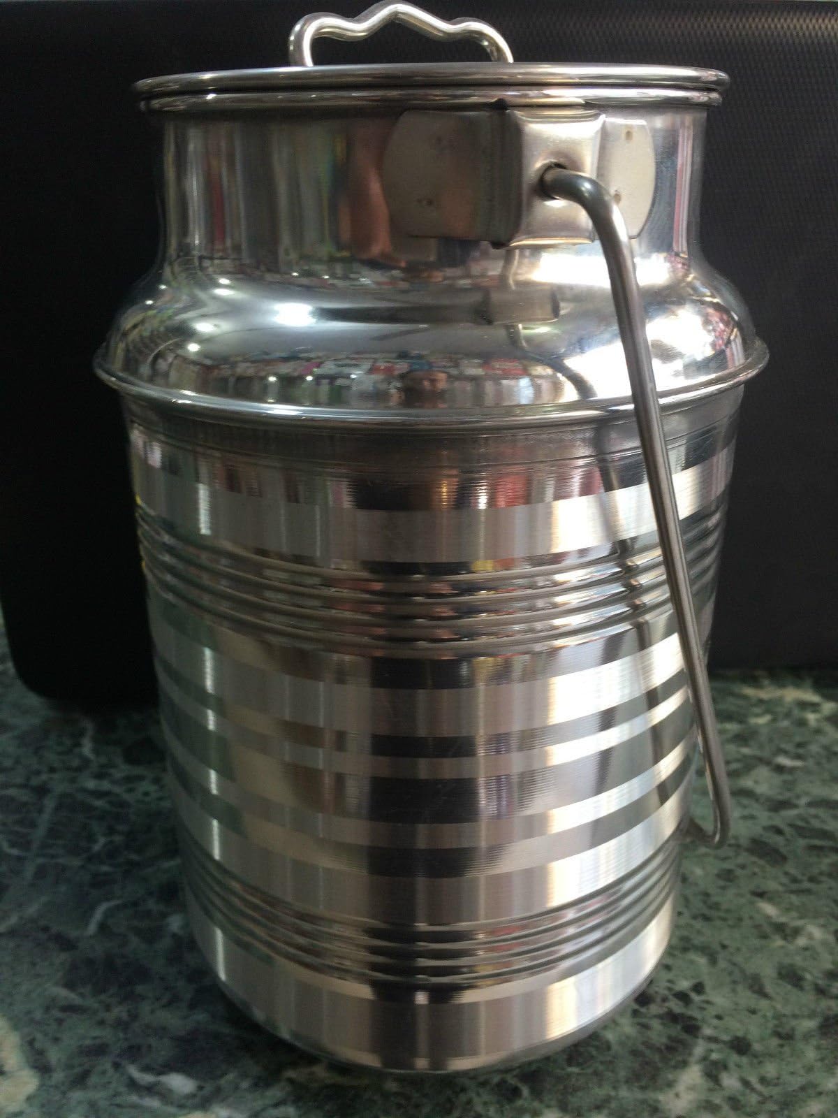 1 liter Stainless Steel Can Milk Canister with lid / Milk POT Bucket Gallon Milker