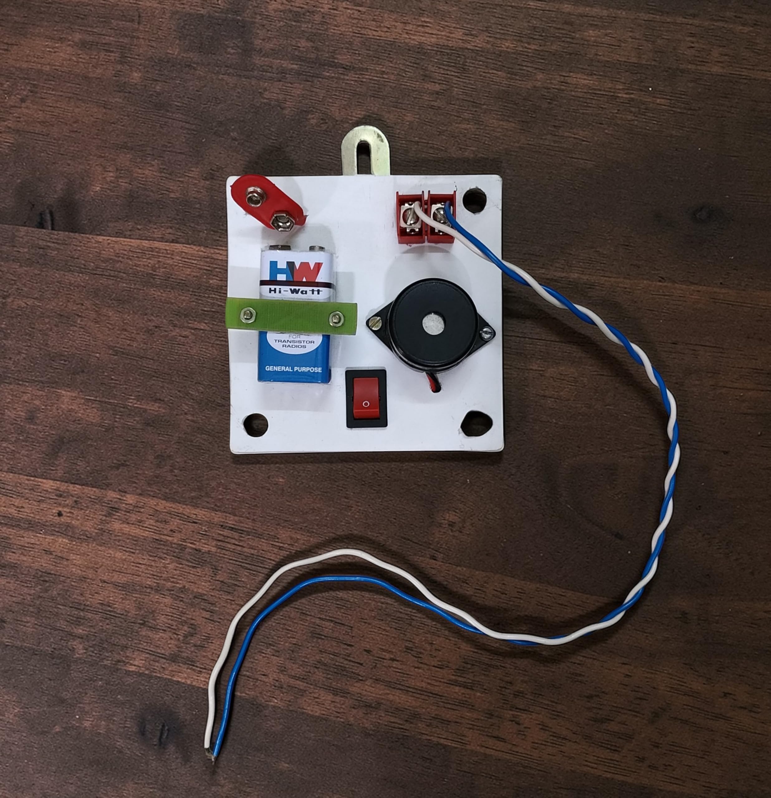 Water Tank Overflow Alarm Bell | Loud Sound with Buzzer | 9v Battery Powered, Includes Battery, 1-3 Years Battery Life | 100% Shock Proof | 0.5 m Sensor Wires Provided-image-39