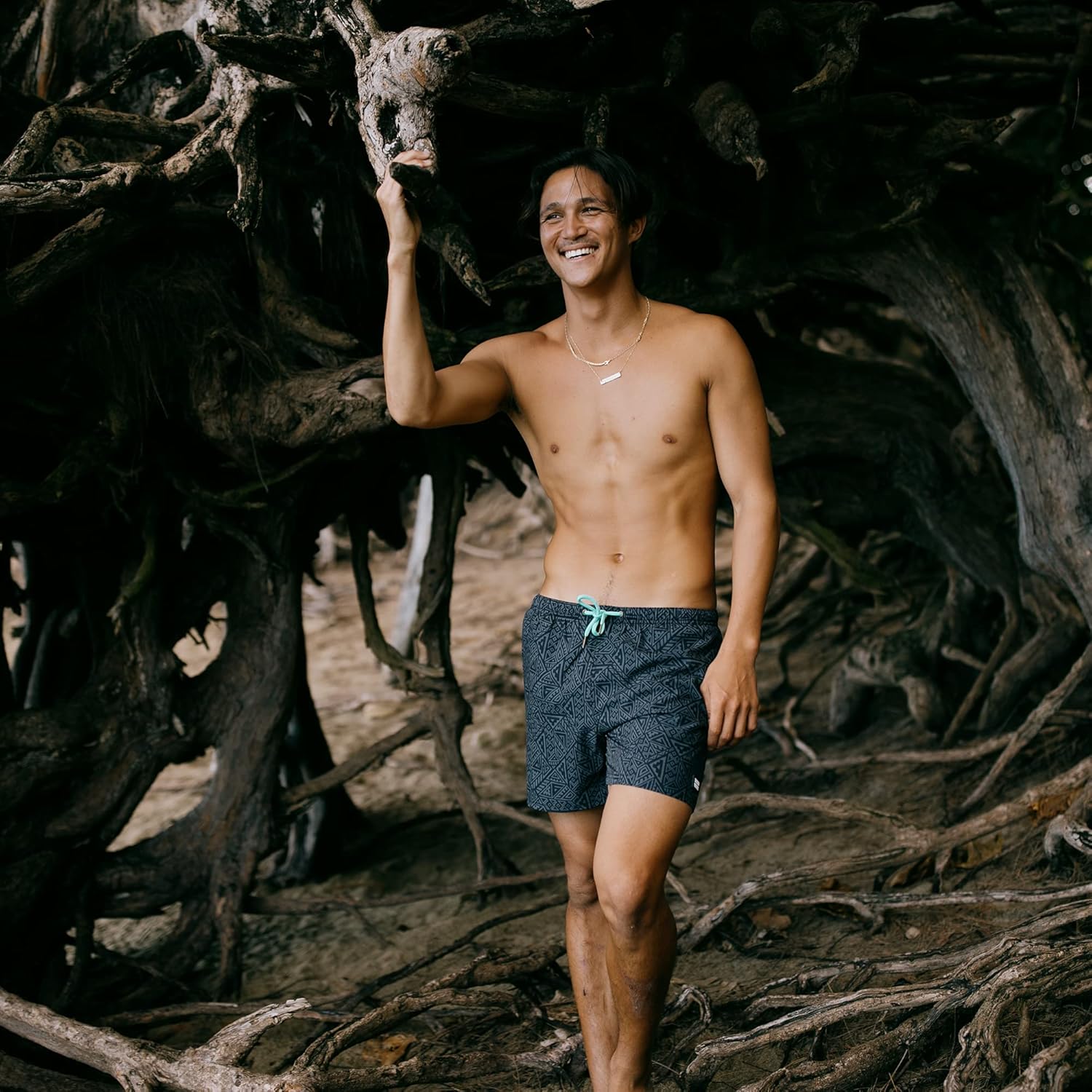 Third Wave Swim Trunks with Compression Liner - Men's Premium 5 Inch Inseam Quick Dry Swim Shorts for Beach and Swimming - Image 3