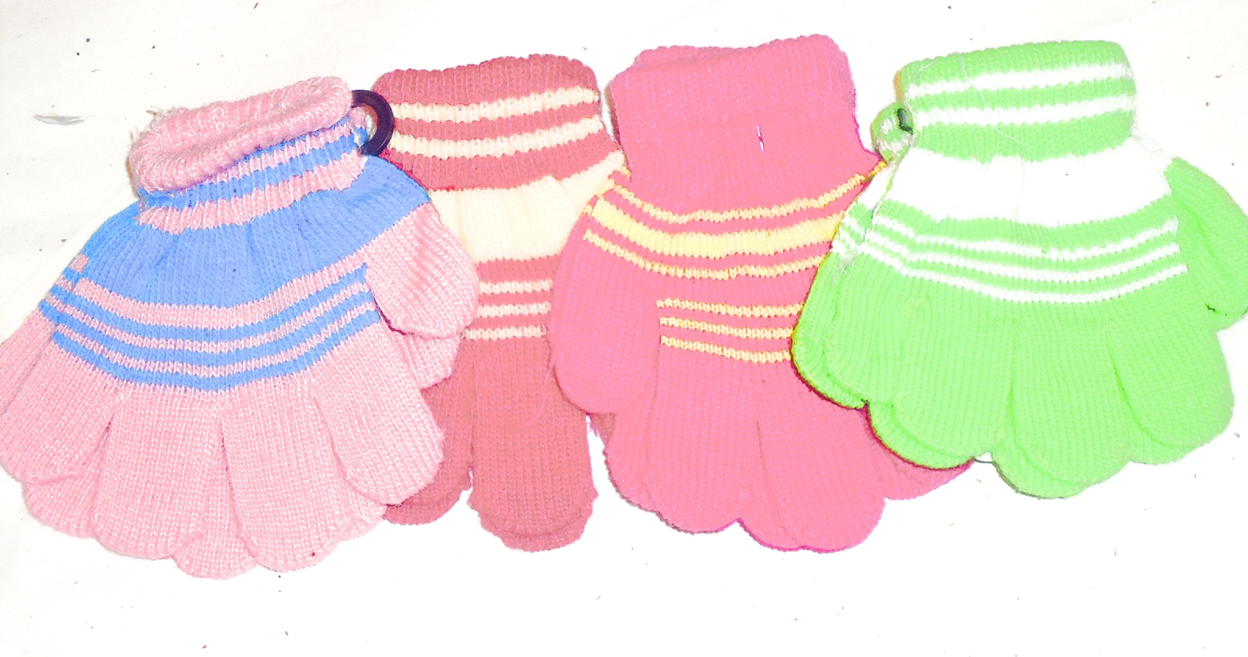 Set of Four Pairs of One Size Magic Gloves for Infants Ages 1-3 Years