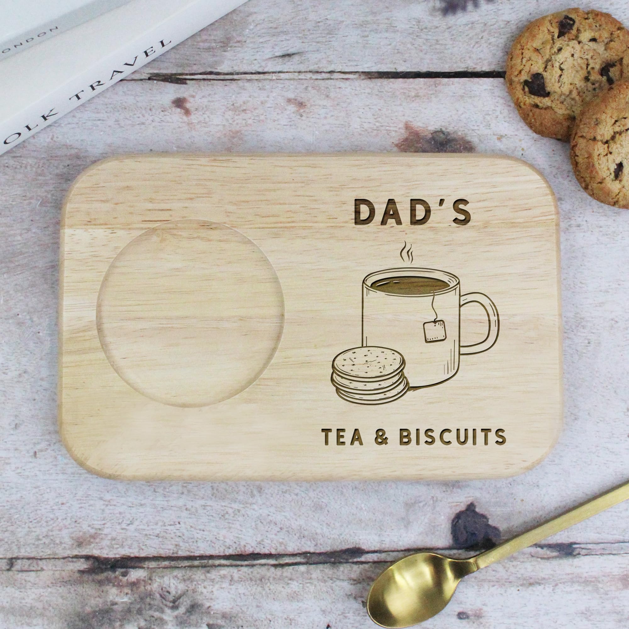 eBuyGB Engraved Dad's Serving Board For Tea & Biscuits - Wood Treat Board, Gifts for Dad, Daddy, Dada - Birthday Gifts for Dad