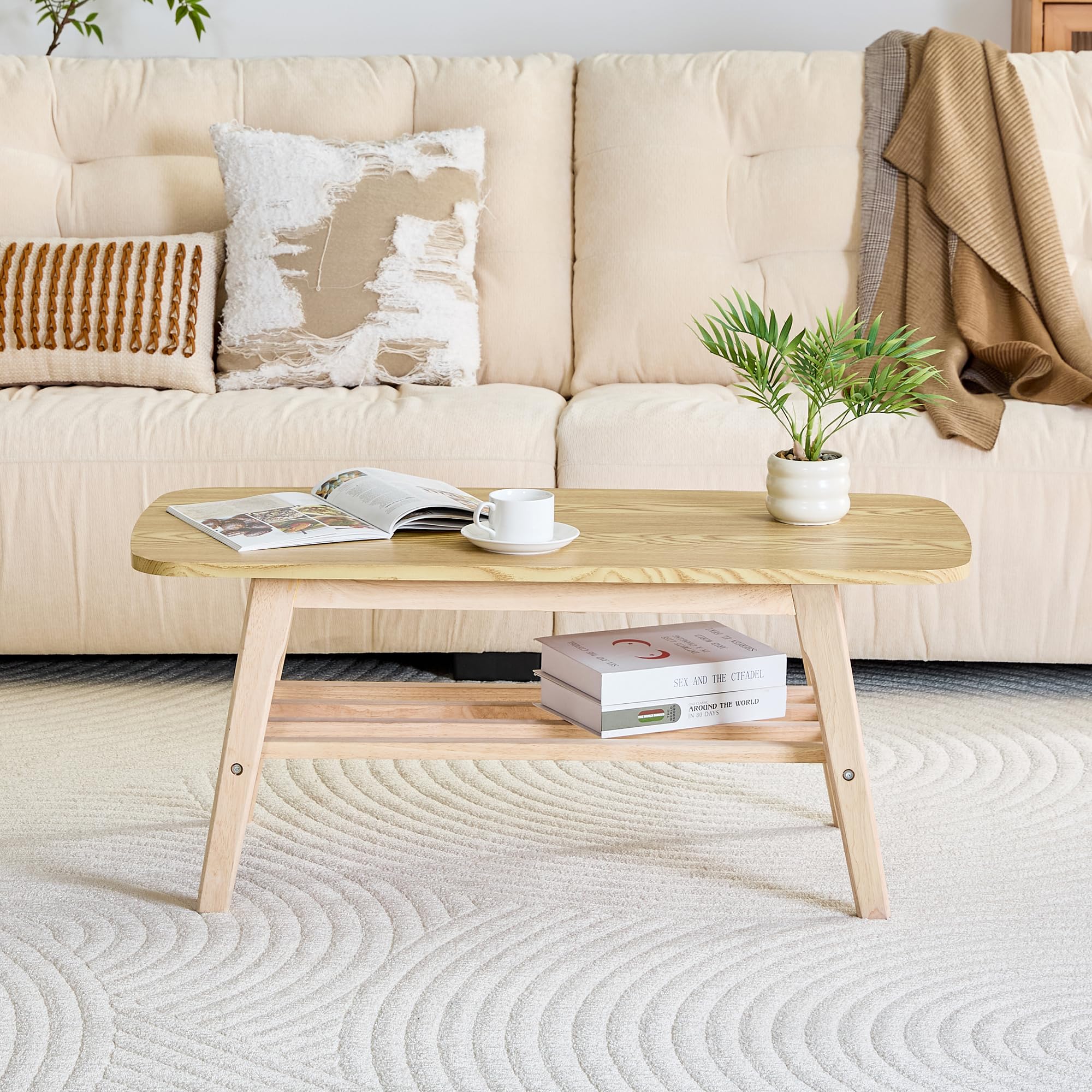 Table basse en bois massif design naturel d'une élégance épurée