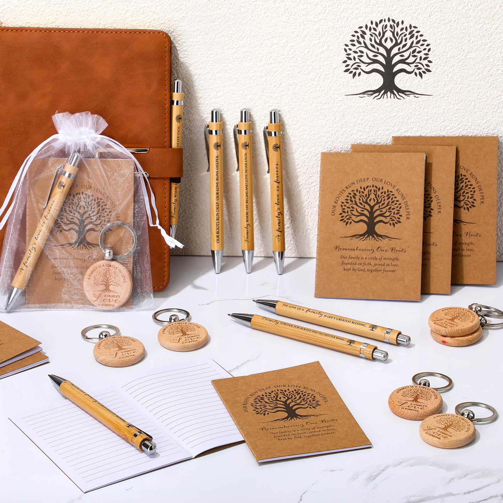 Dunzoom Portachiavi in legno per riunioni di famiglia, mini quaderni, penna a sfera con sacchetto in organza, regali per famiglie